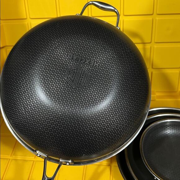 HEXCLAD 4 Piece Nonstick Stainless Steel Frying Pan Set 8 10 12 Wok $600 - Picture 4 of 11